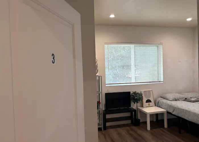 Private Bathroom King Room