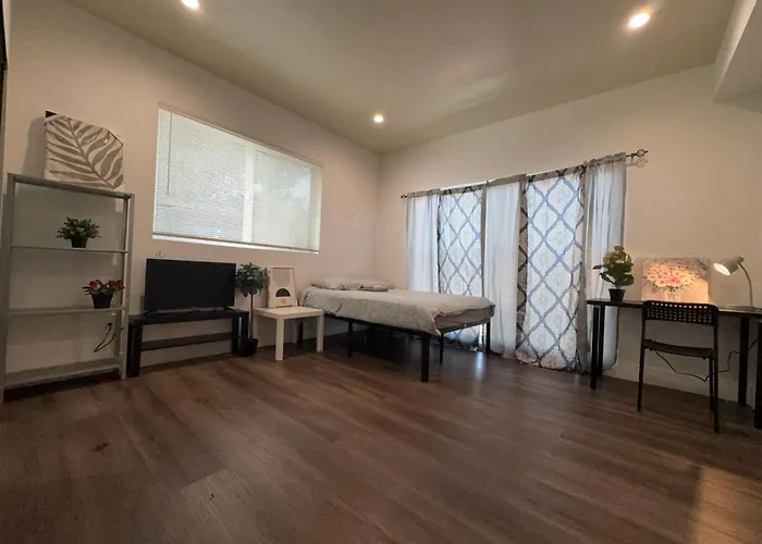 Private Bathroom King Room