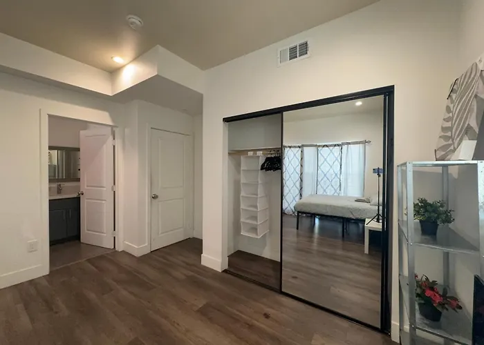 Private Bathroom King Room